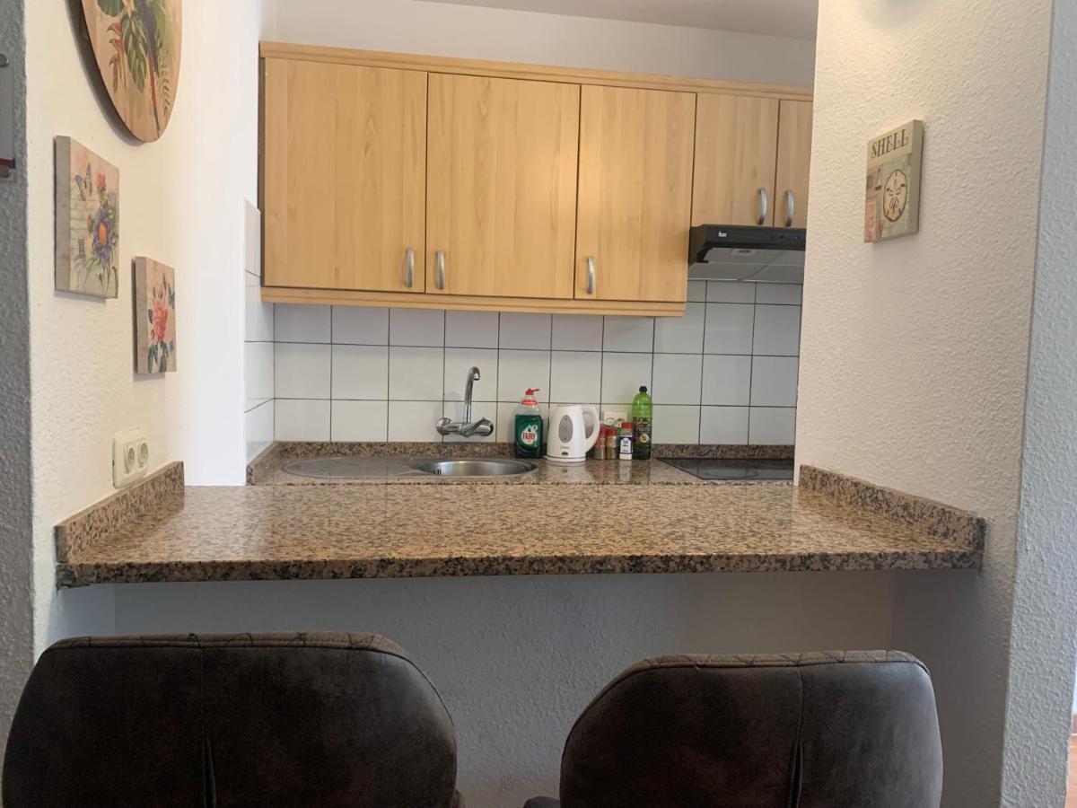 Апартаменты Estudio En Tenerife Con Piscina / Study Flat With Pool Сан Мигель Экстерьер фото